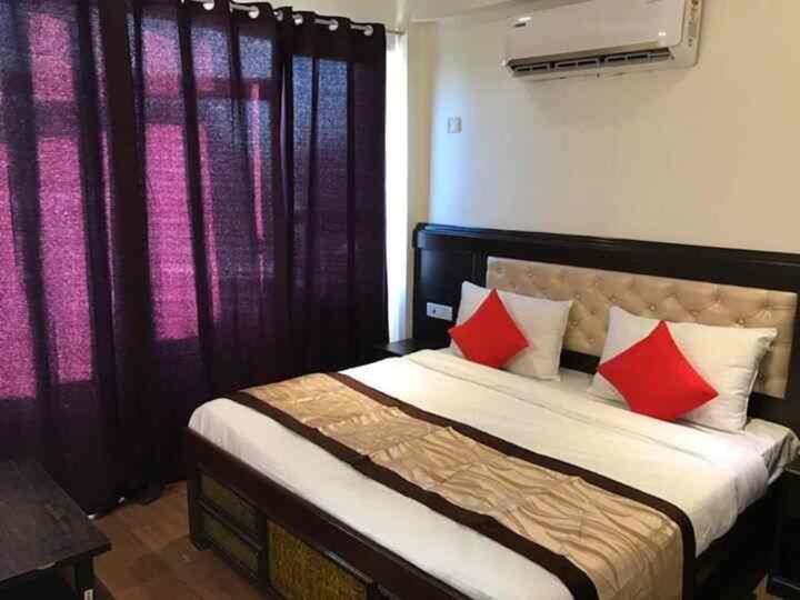 Hotel Amber Palace Dehradun Eksteriør billede